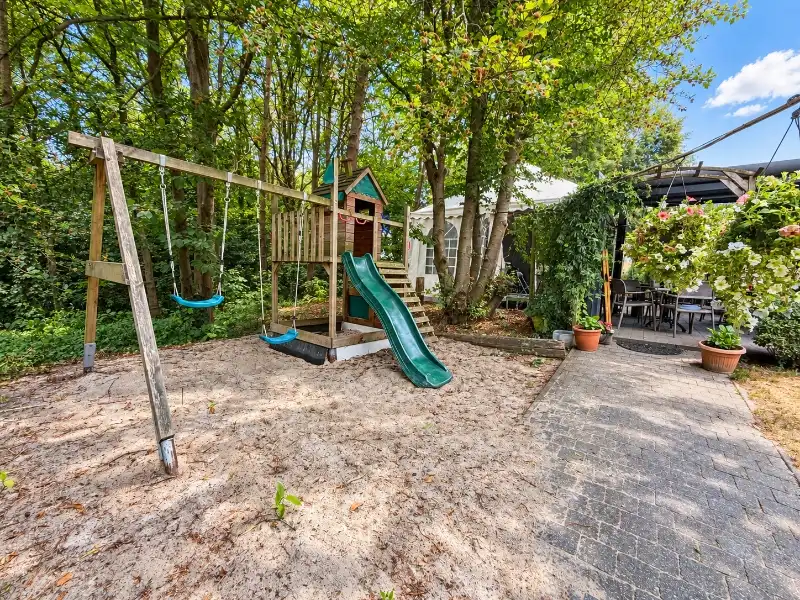 Café Jachthoorn met woonst - pand en handelsfonds foto 9