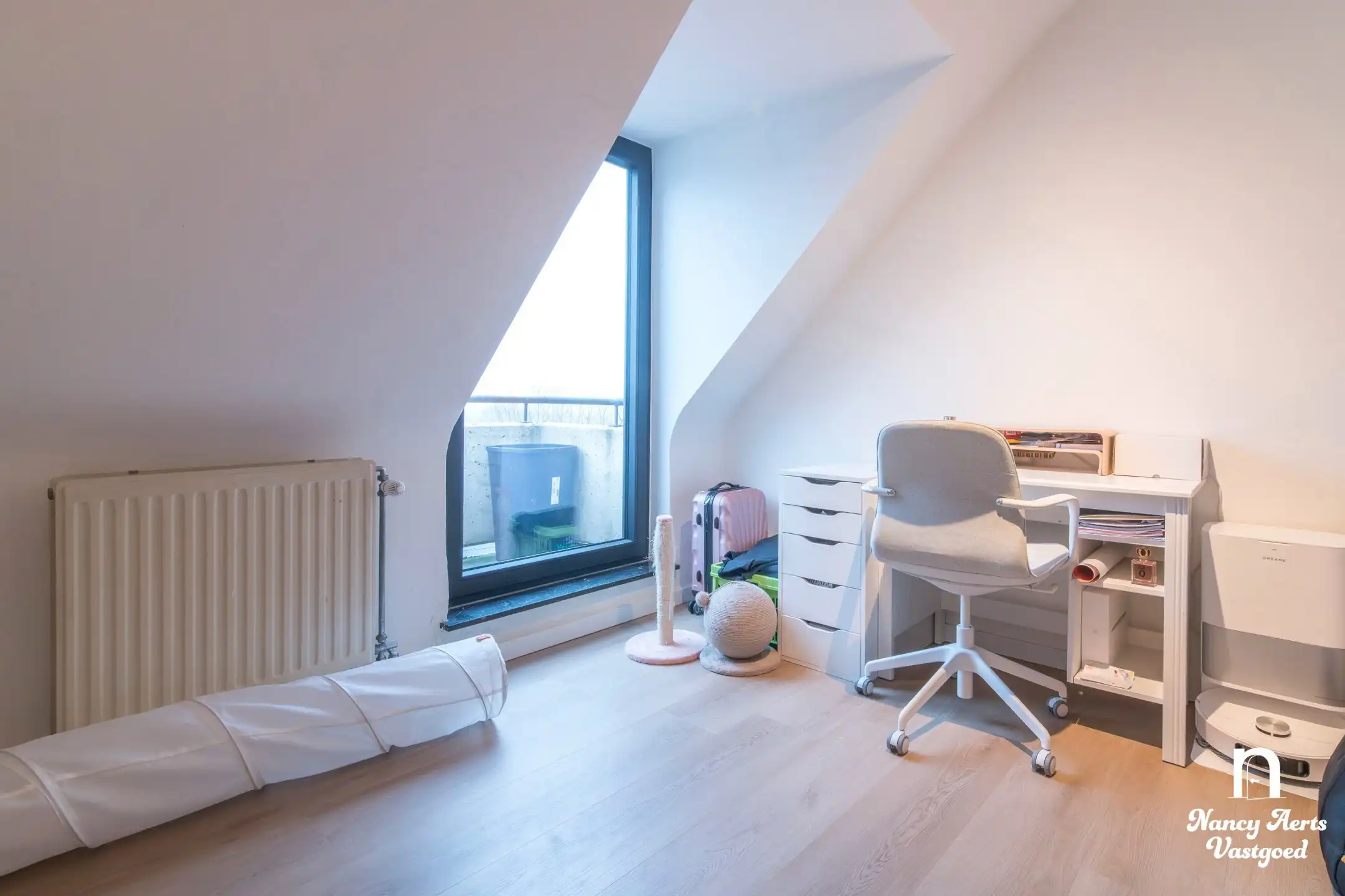 Duplexappartement te huur nabij het centrum van Beringen foto 8