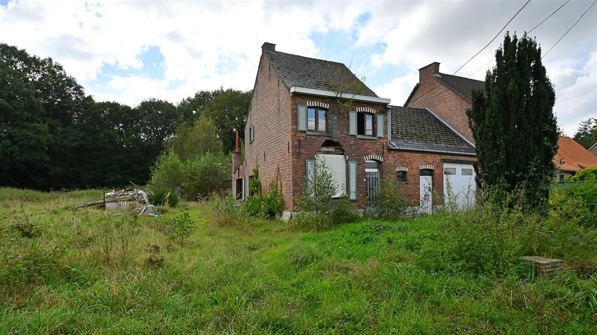 Hoofdfoto van de publicatie: Zeer rustig gelegen renovatiewoning met Zuid tuin op 38,5a te Baal (Tremelo)