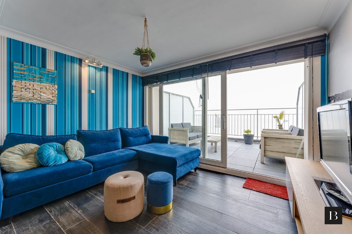 Prachtig penthouse op de zeedijk te Blankenberge foto 6