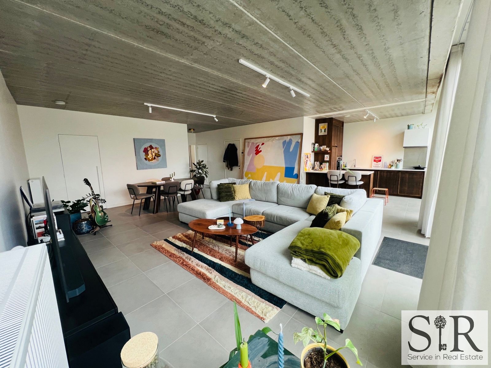 Penthouse te huur foto {{pictureIndex}}