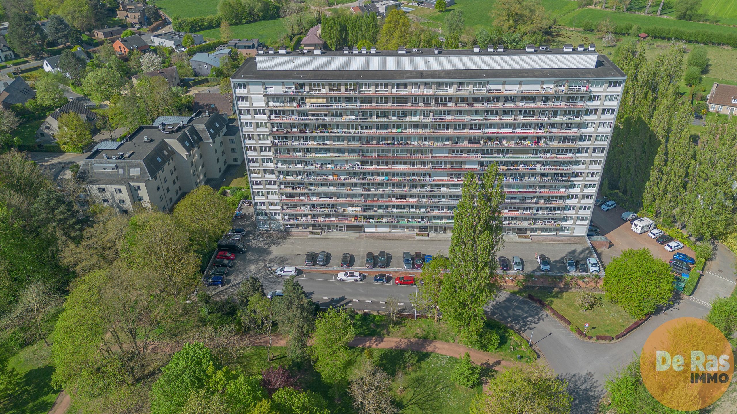 AALST - Betaalbaar appartement met 2 slaapkamers en terras! foto 19