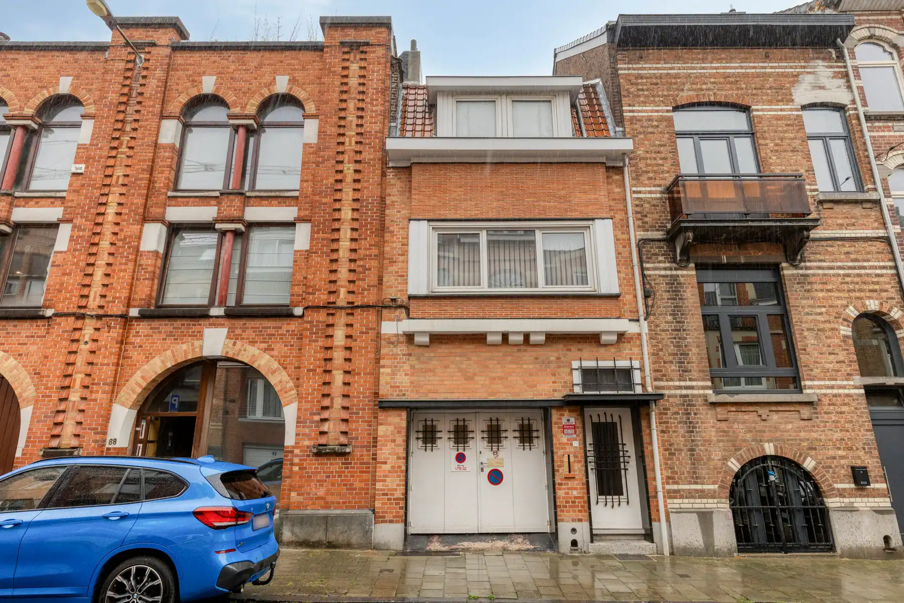 Ruime Stadswoning met garage op topligging foto {{pictureIndex}}