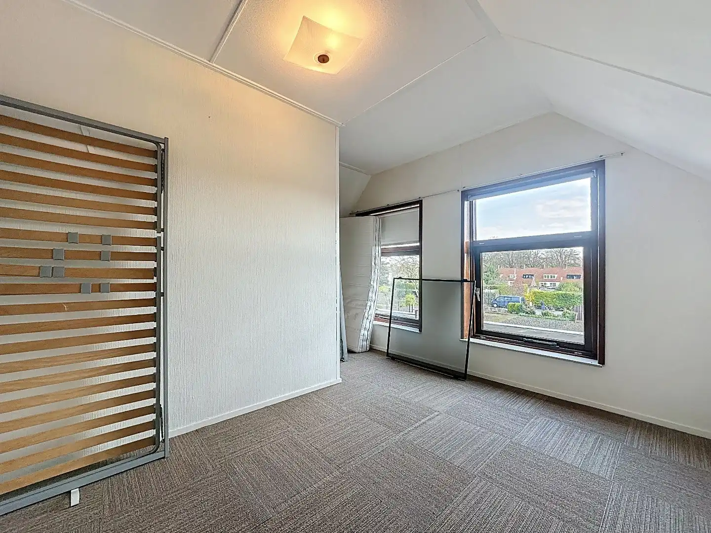 Recente mansarde met garage foto 24