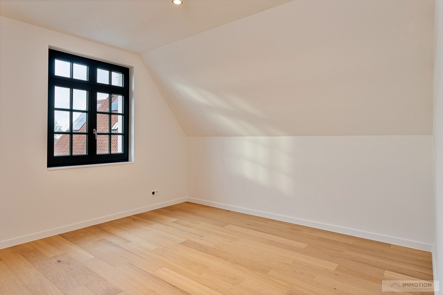 Grote nieuwbouwwoning met 4 slaapkamers foto 10