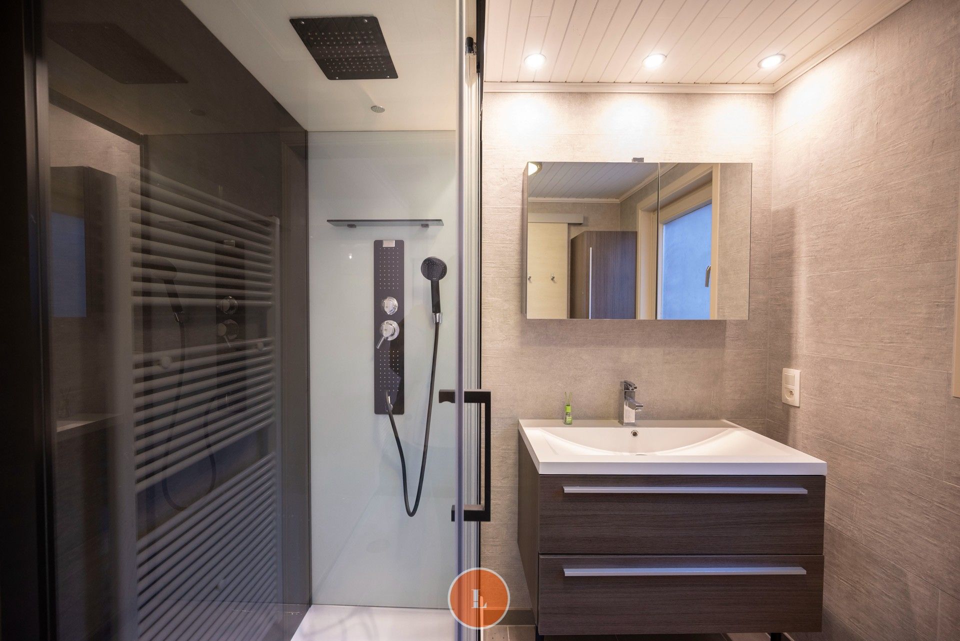 Instapklare woning met 3 slaapkamer en tuin in Lauwe foto 10