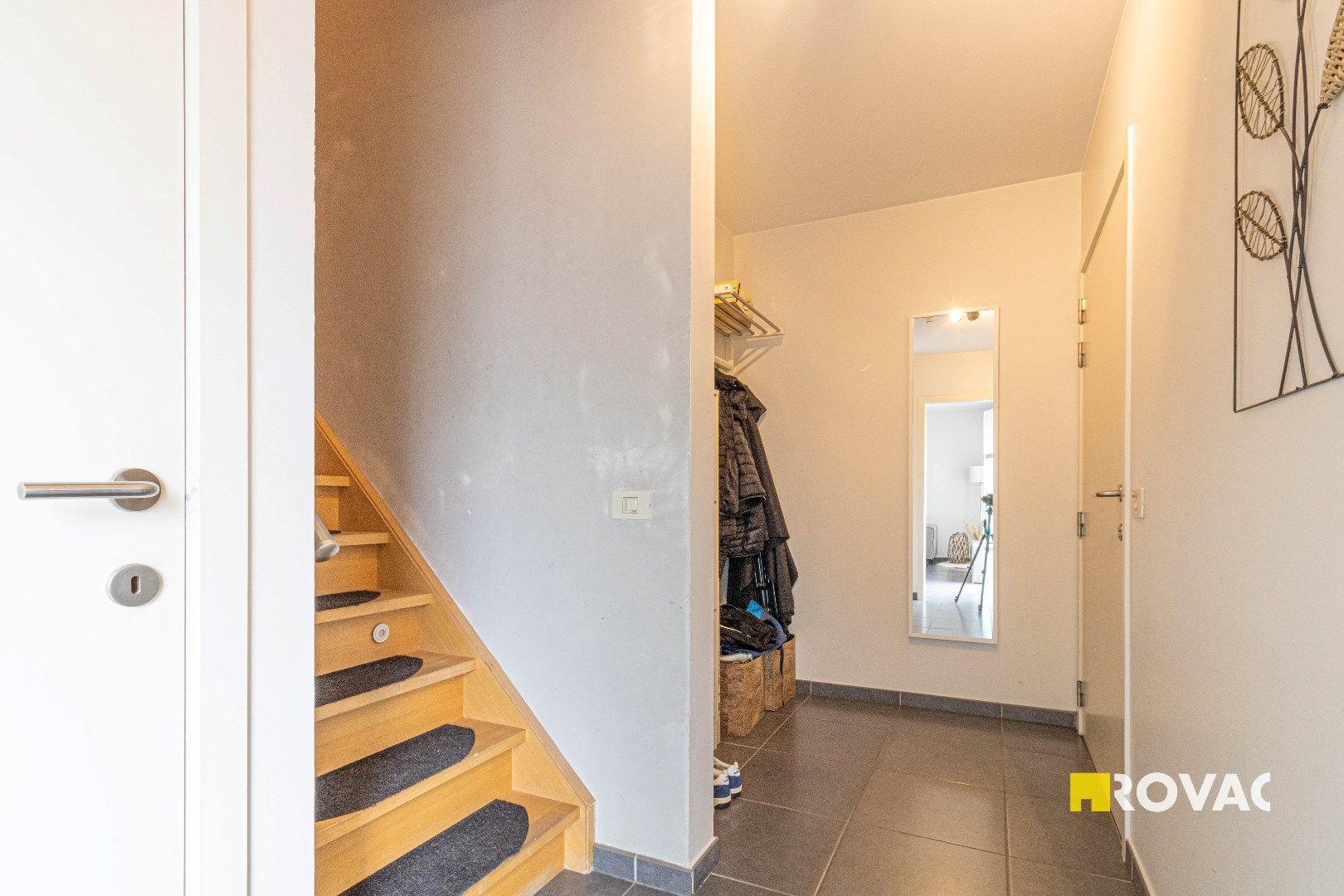 Ruim duplexappartement (130 m²) op de 1e en 2e verdieping met 2 terrassen en garage foto 12