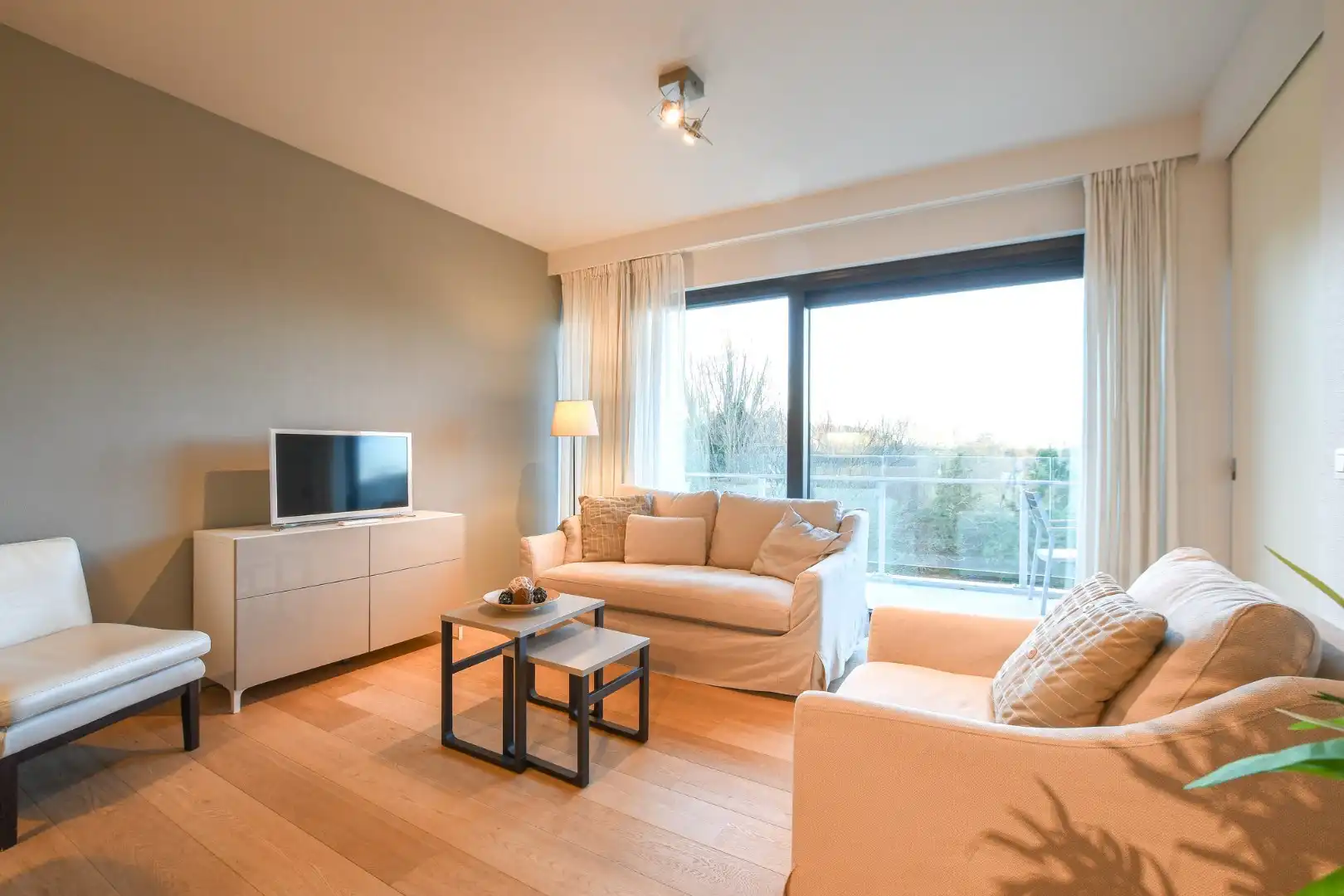  Te koop: Assistentiewoning in Zilverduin De Haan, Vosseslag foto 4