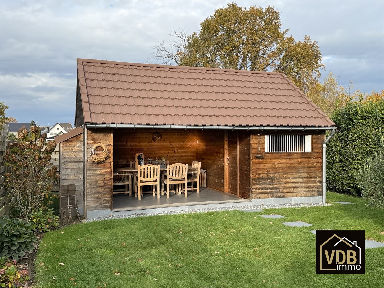 Instapklare halfopen bebouwing met 3 slaapkamers foto 26