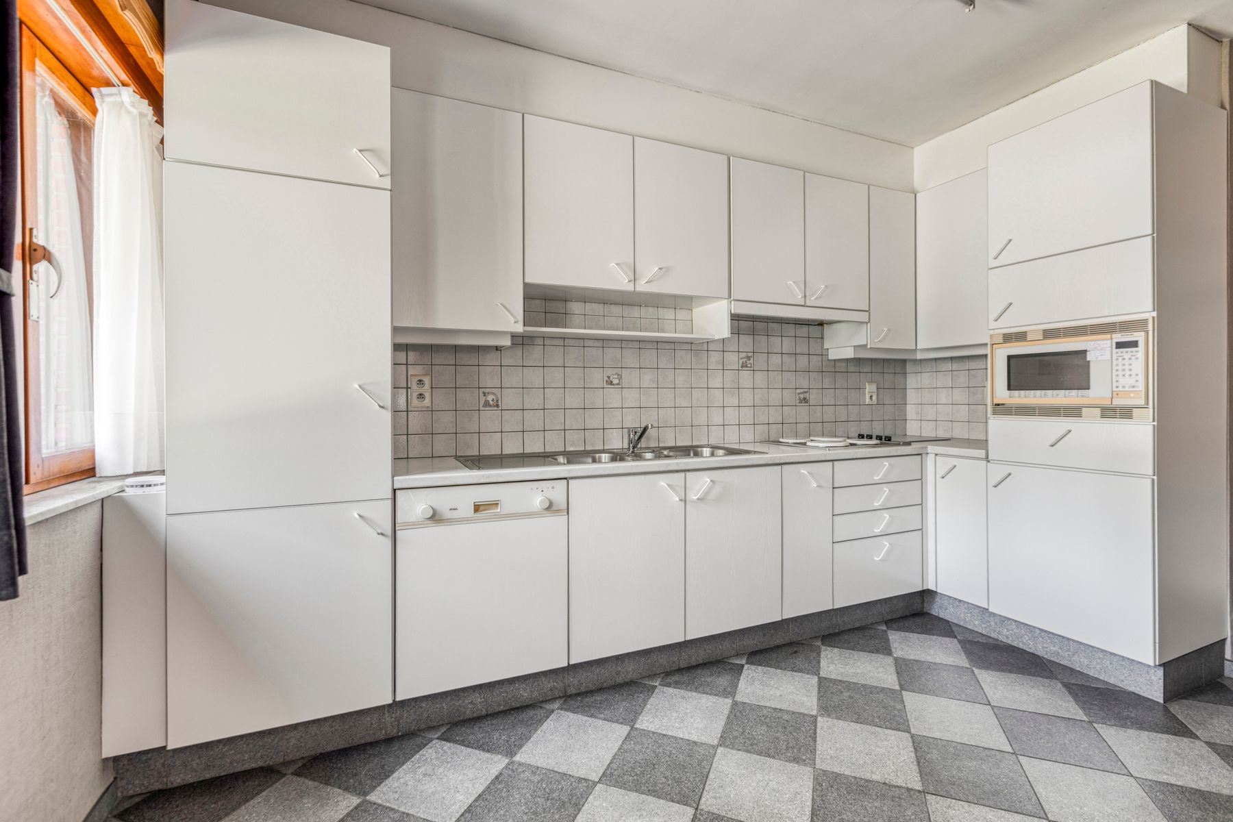 Zeer goed onderhouden split-level woning op 806 m² in Balen foto 7