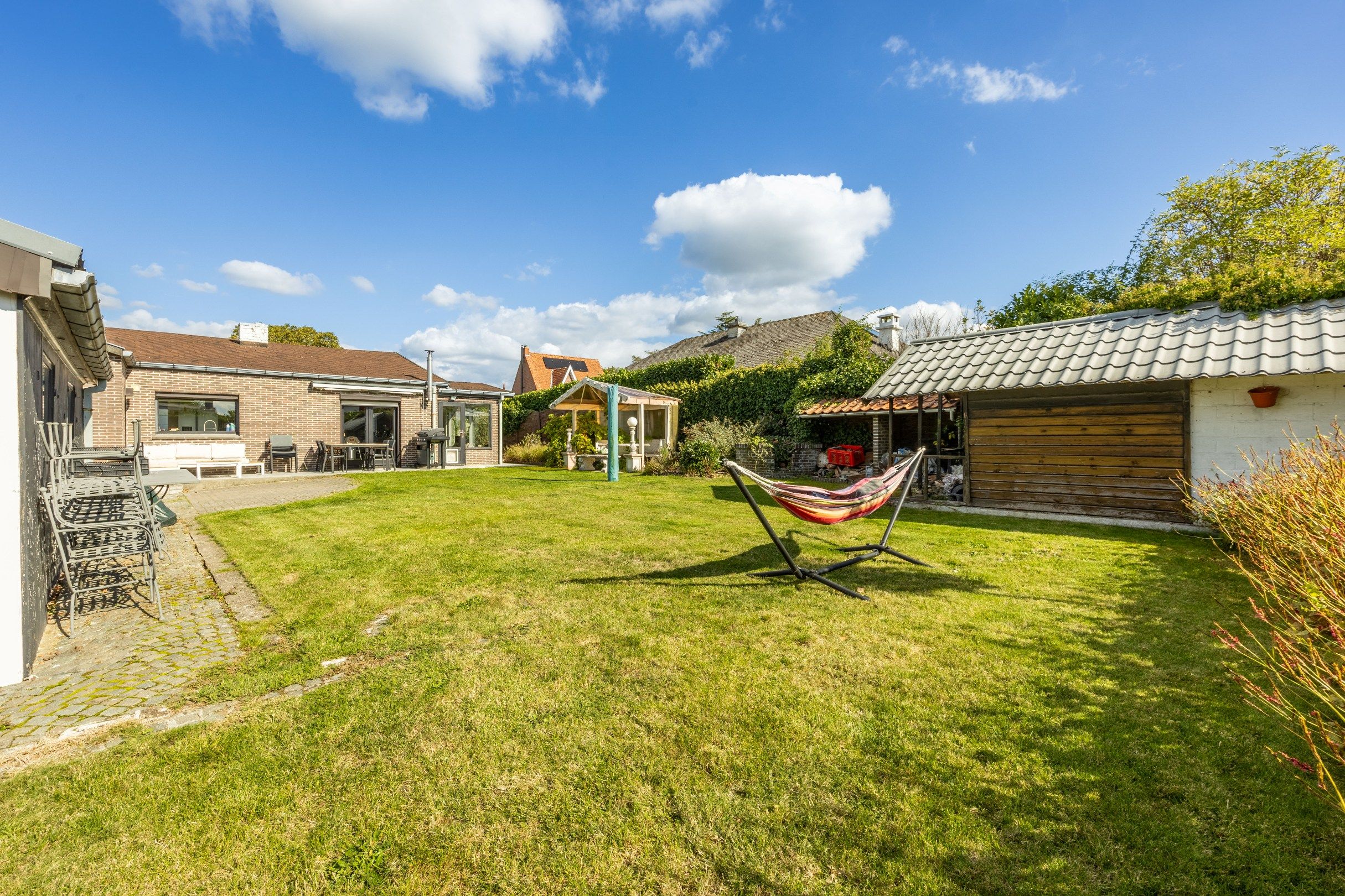 GELIJKVLOERSE WONING OP 810 M² foto 16