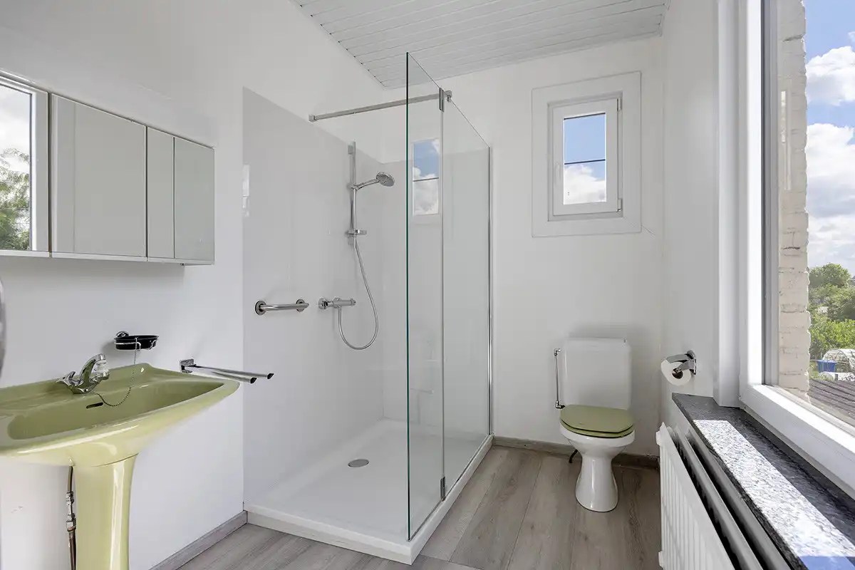 Unieke te renoveren vrijstaande woning met 2 tot 3 slks en kleine tuin! foto 21