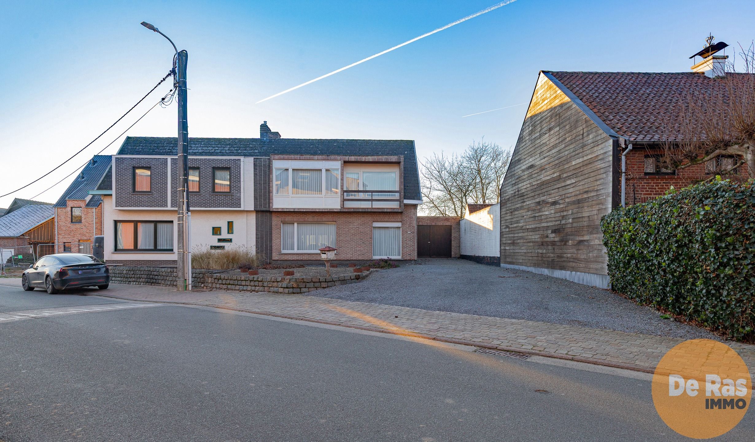 Hoofdfoto van de publicatie: AAIGEM - Stevige HOB met 4 slaapkamers en Garage