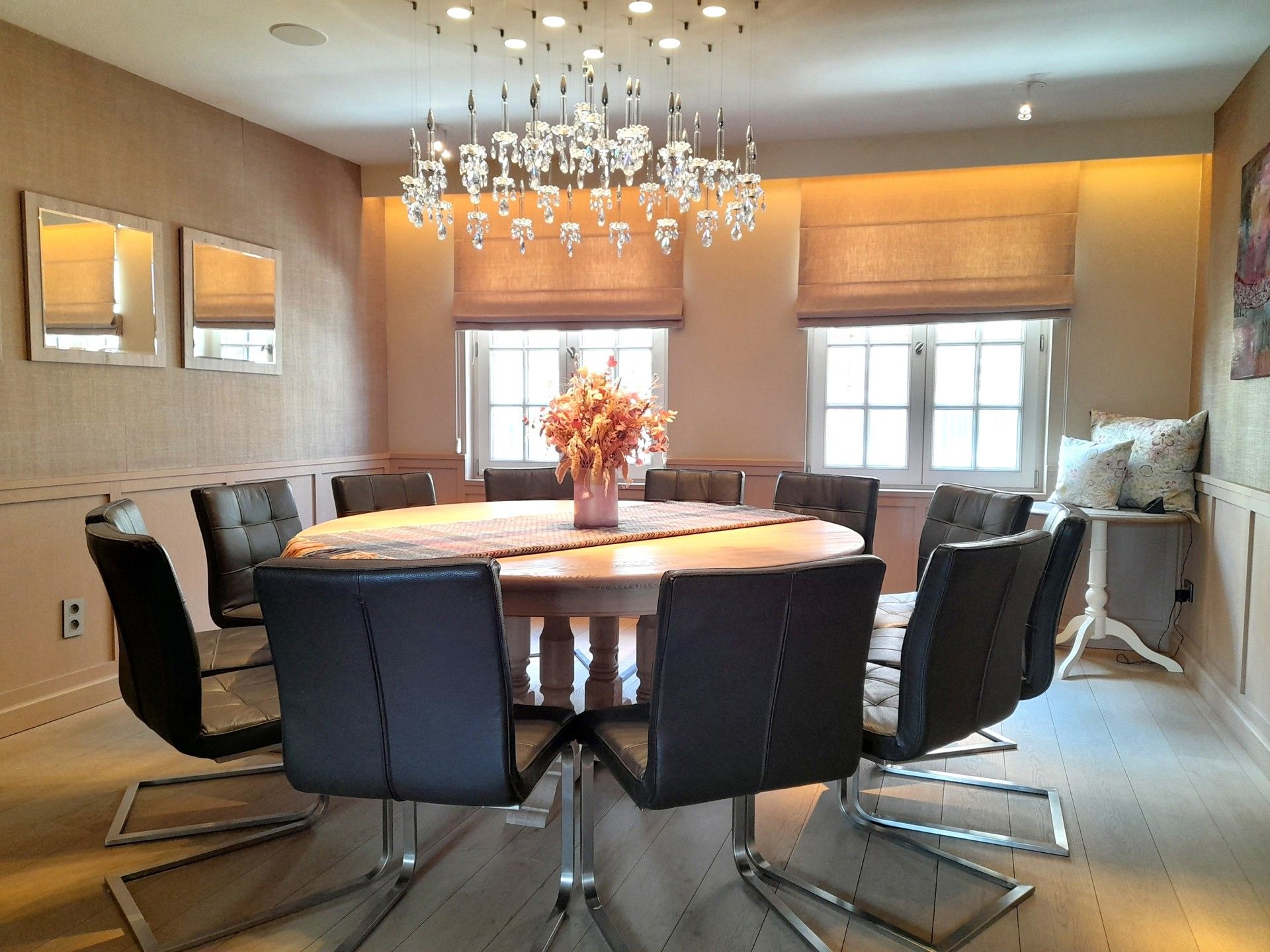 Luxueus afgewerkte woning in hartje Lier foto 17