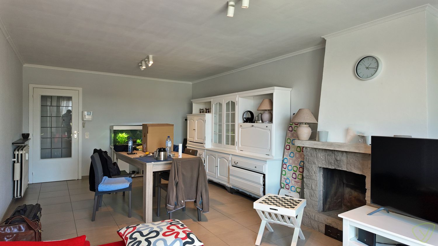 Instapklaar appartement met terras op de tweede verdieping! foto 5
