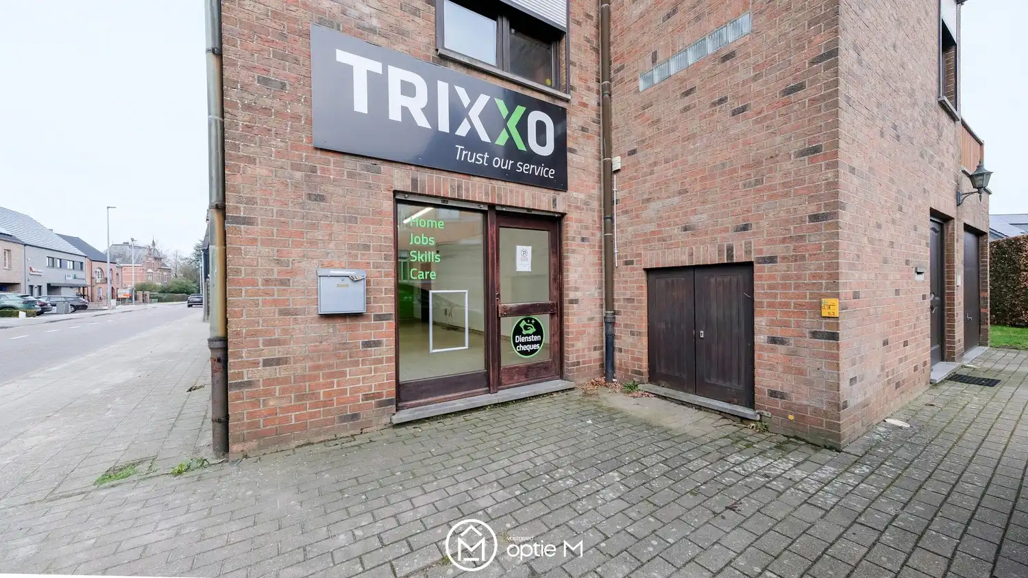 Energiezuinige winkel/kantoor te koop in centrum Meerhout foto 12