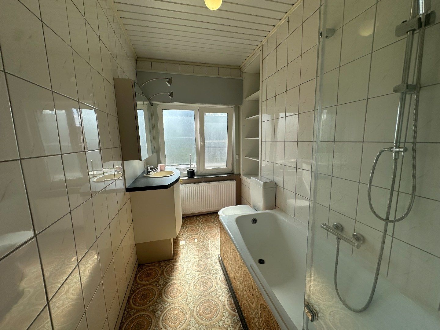 Knusse gezinswoning met 3 slaapkamers en garage foto 8