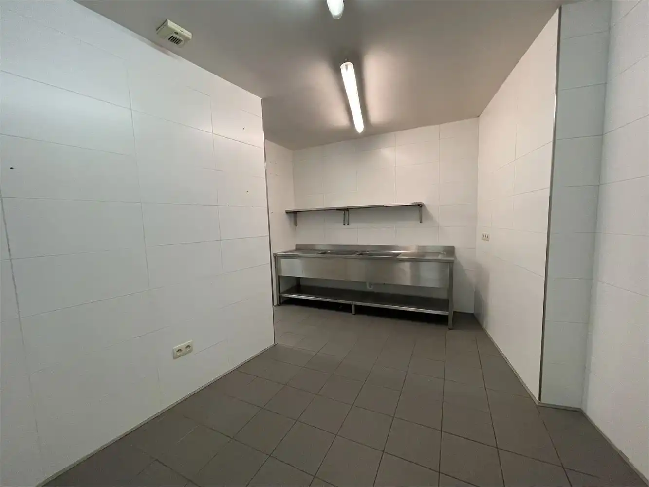 Handelspand met woongelegenheid foto 15