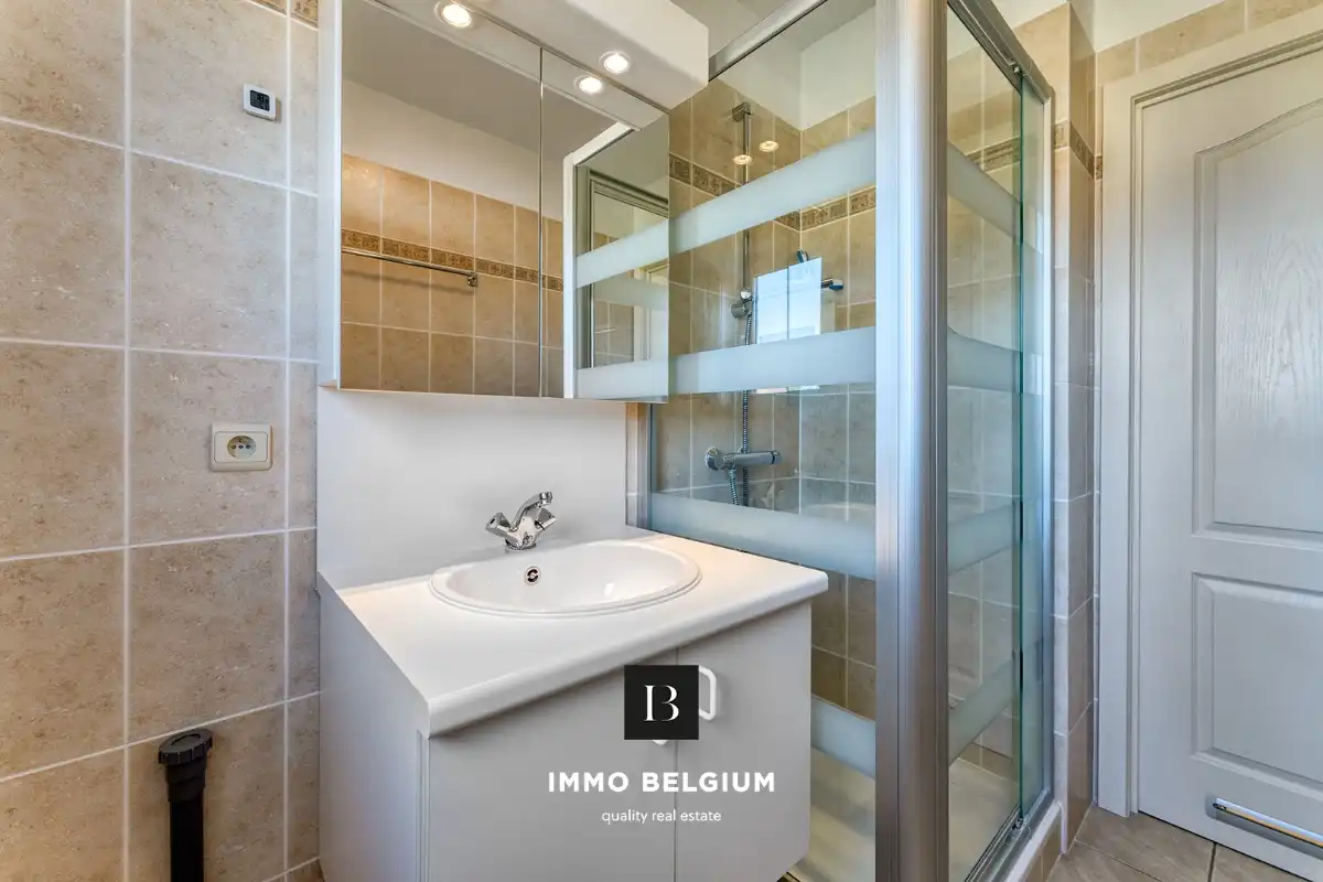 Instapklaar hoekappartement met 2 slaapkamers in Green Garden foto 12