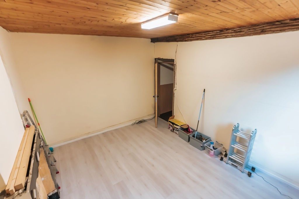 Vrijstaande woning op een ruim perceel van 1170 m² foto 18