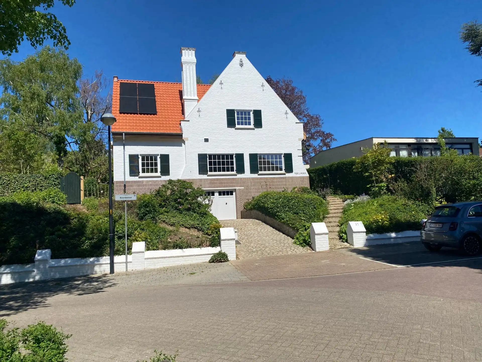 Villa foto {{pictureIndex}}