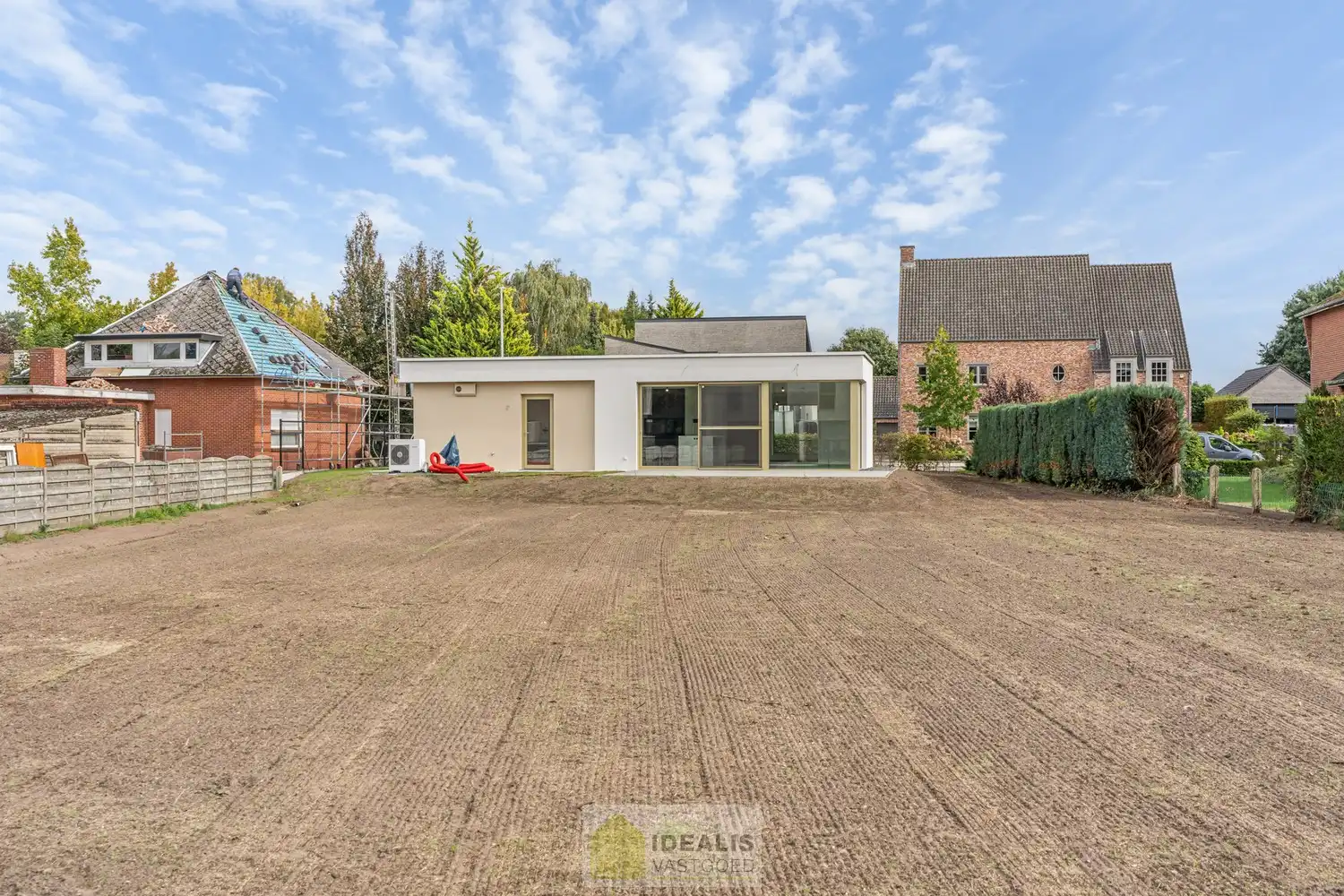 Schitterend volledig vernieuwde woning met 3 ruime slaapkamers foto 7