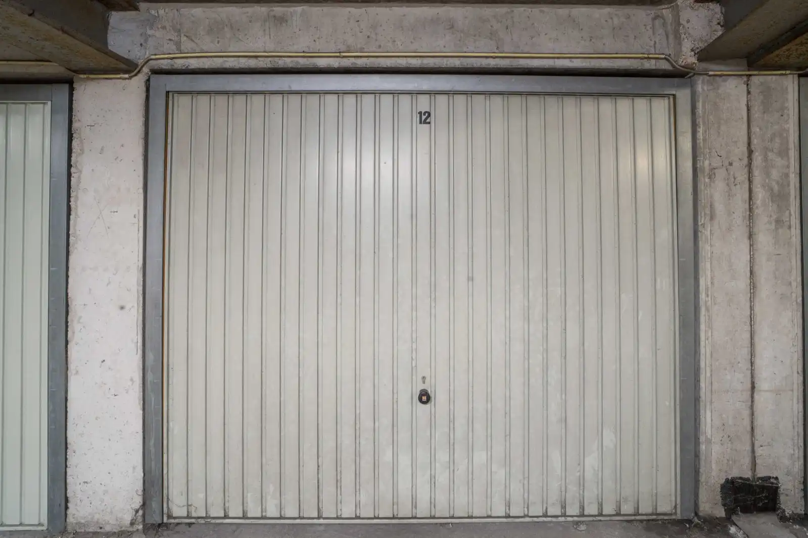 Ondergrondse, gemakkelijk bereikbare garage foto 4