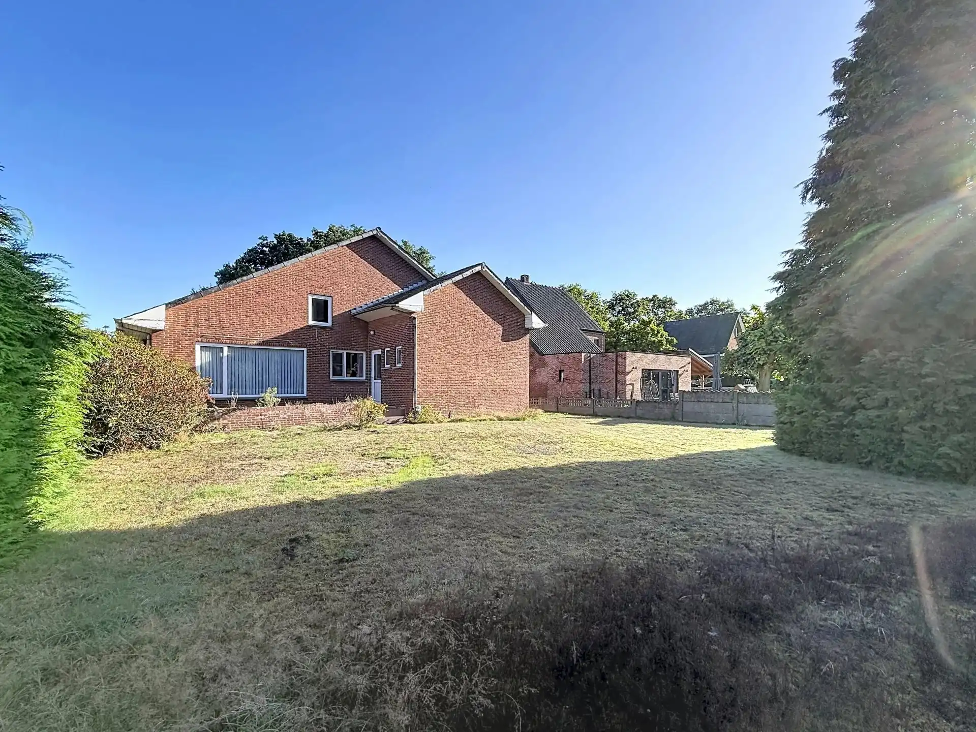Charmante split-level woning op een ruim en zuidgericht perceel van 1.276 m² foto 36