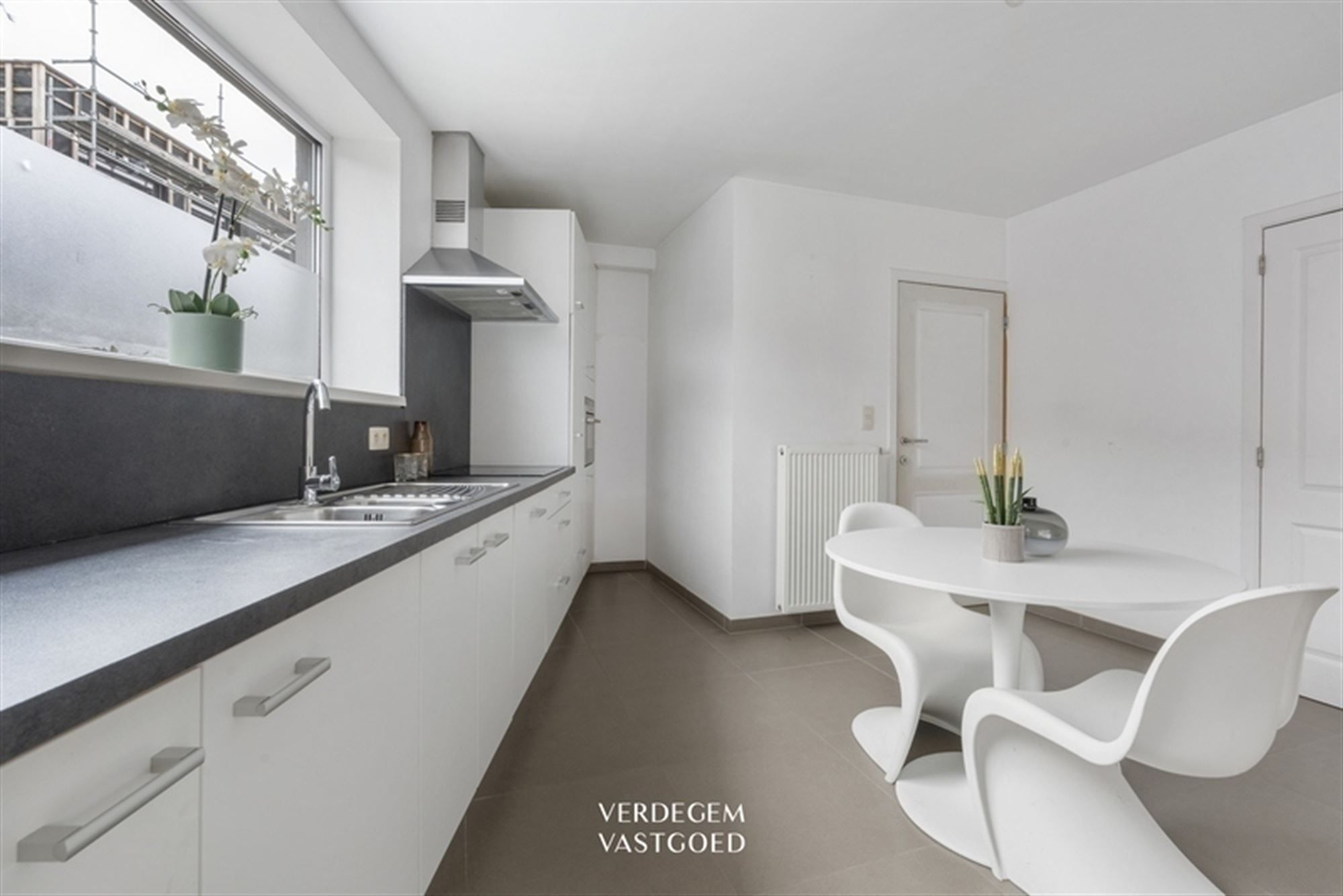 Gezellig en energiezuinig wonen in een rustige buurt foto 6