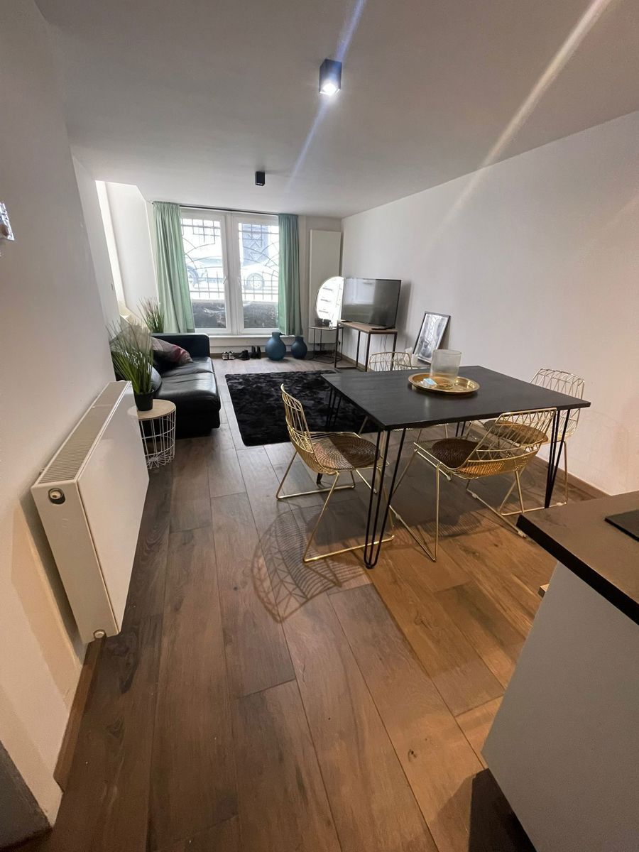 Gezellig bemeubeld appartement in gerenoveerd gebouw foto 3