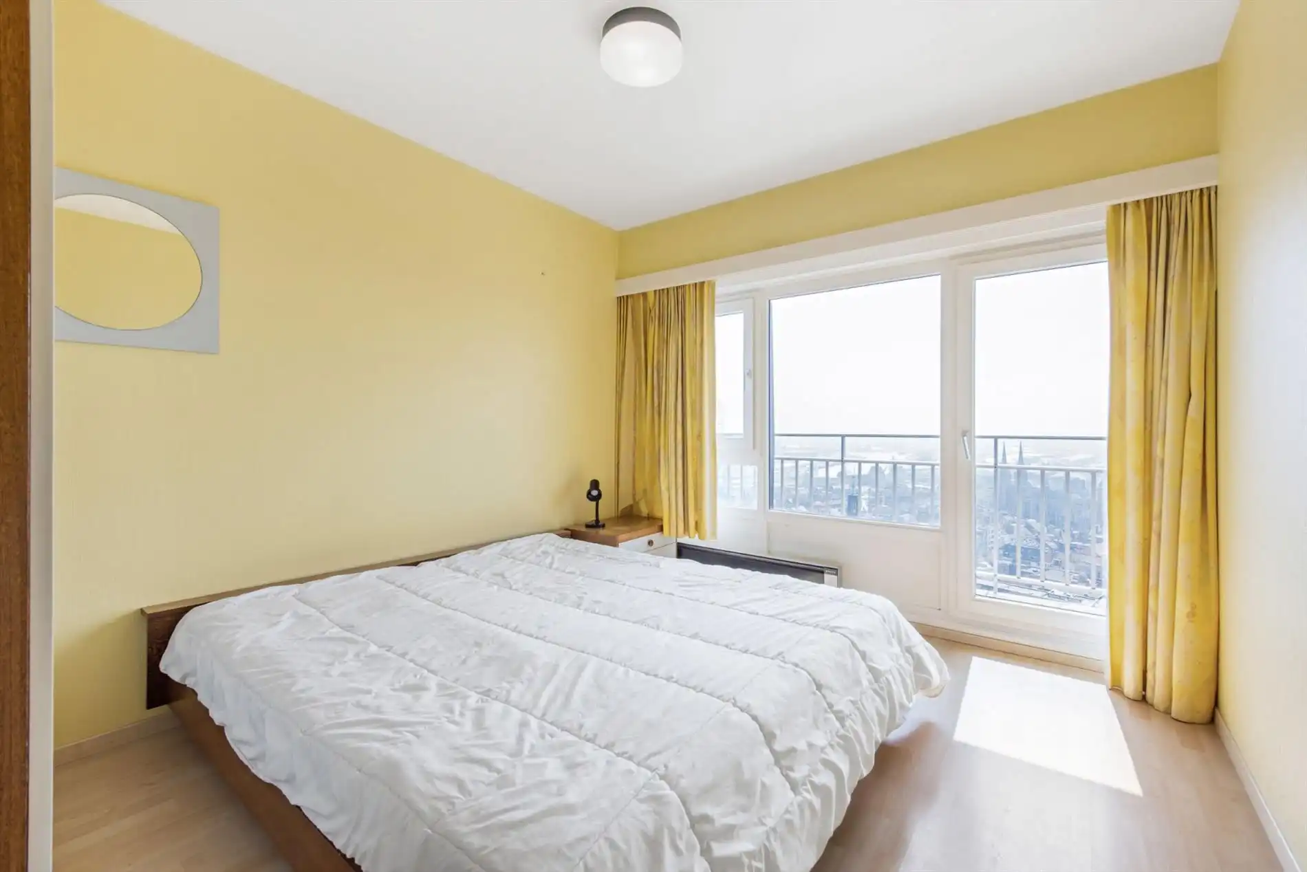 APP. 4 SLAAPKAMERS IN CENTRUM MET PANORAMISCH ZICHT OP ZEE EN STAD foto 11