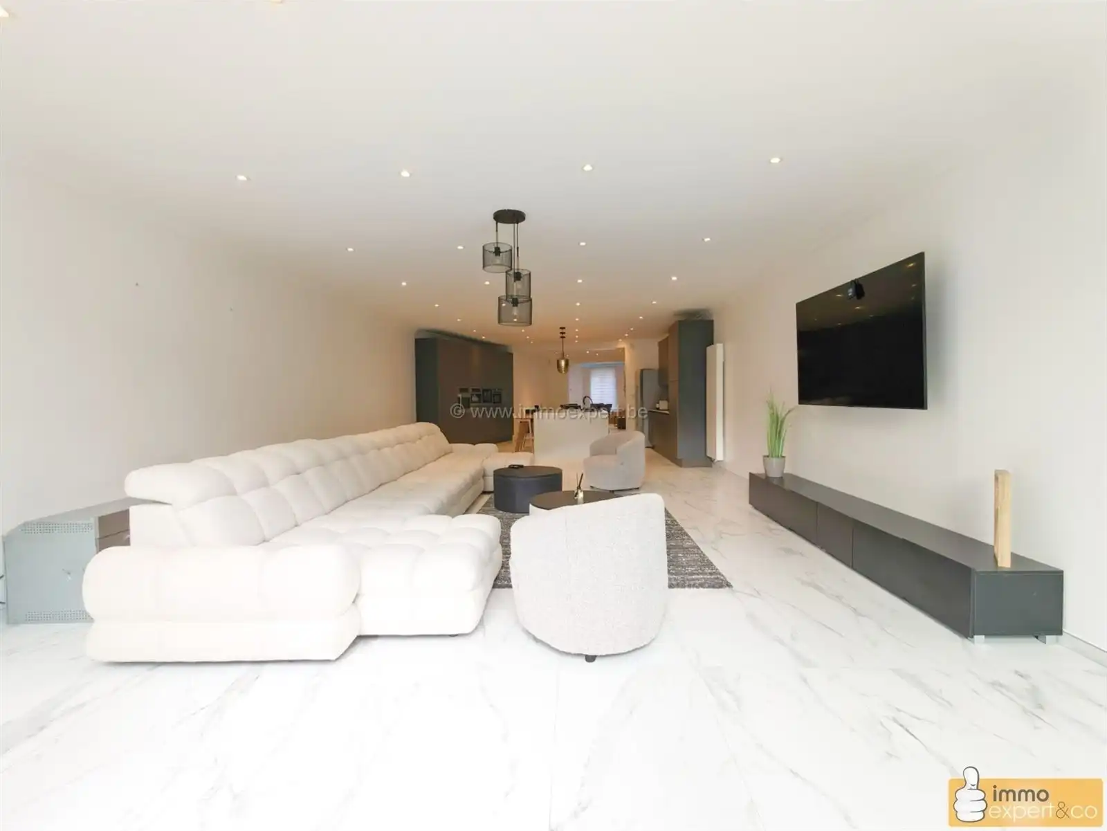 TERNAT: Volledig gerenoveerde woning, 3 slpkrs, centrum foto 12