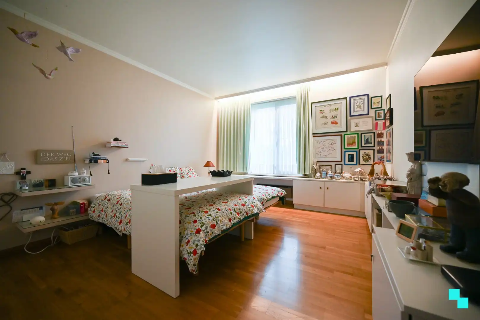 Verrassend ruime woning op hoekperceel te Izegem, Bosmolens foto 22