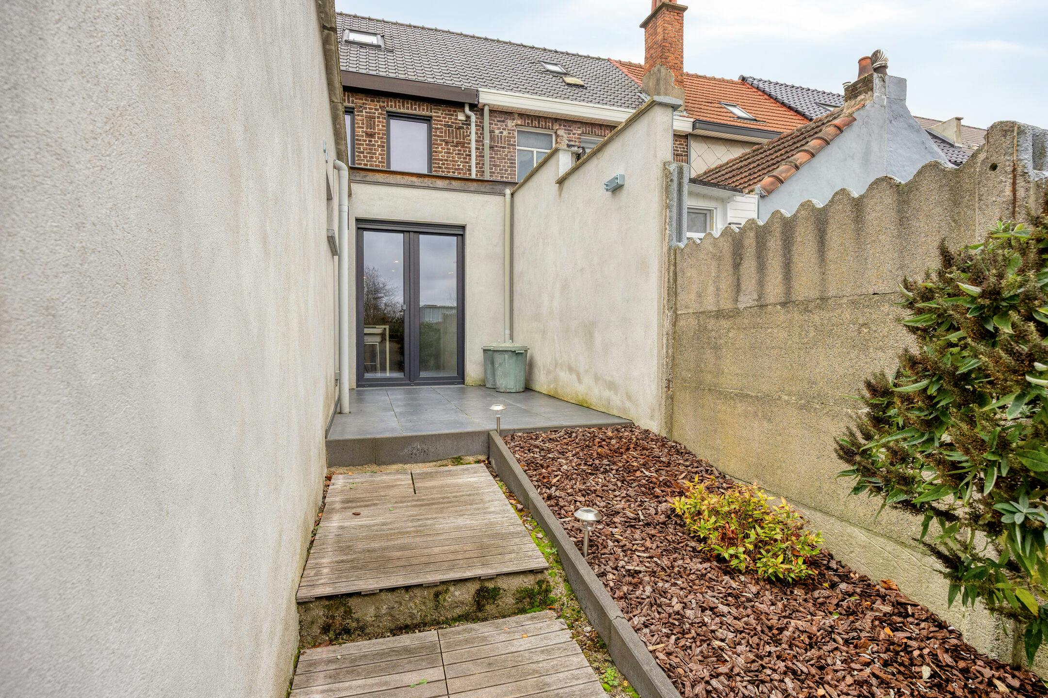 Gerenoveerd huis met 3 slaapkamers te koop in Vilvoorde foto 23