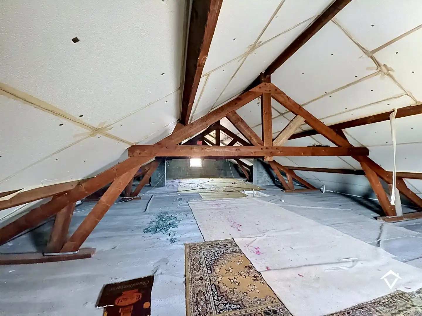 Gezinswoning met polyvalente ruimte, vijf slaapkamers en inpandige garage te Koekelare foto 20
