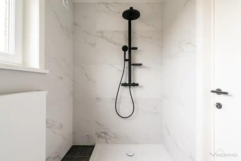 Prachtig gerenoveerd  energiezuinig duplexappartement op wandelafstand van de zee foto 16