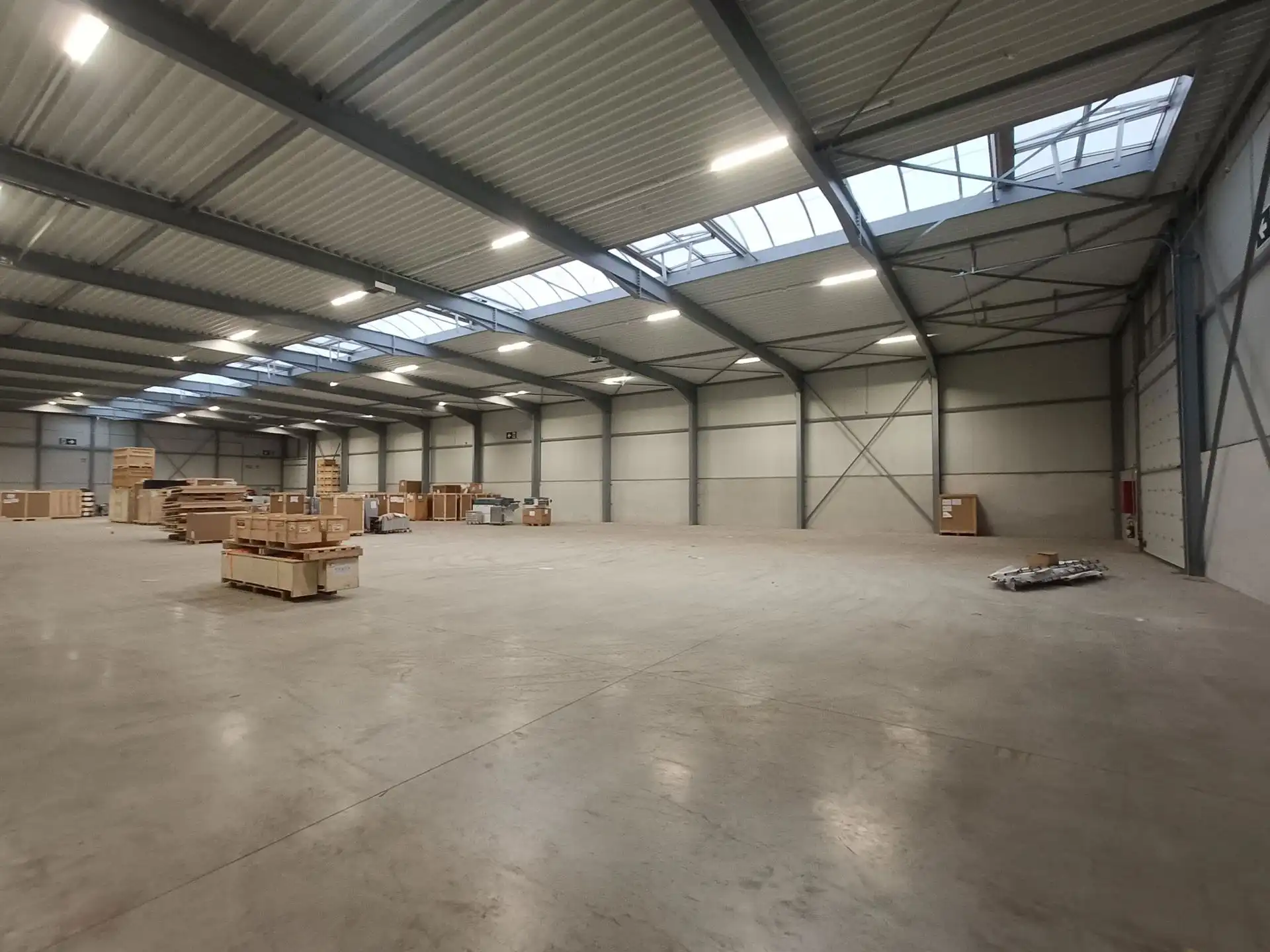 Logistiek gebouw te huur in industriezone Lier  foto 6