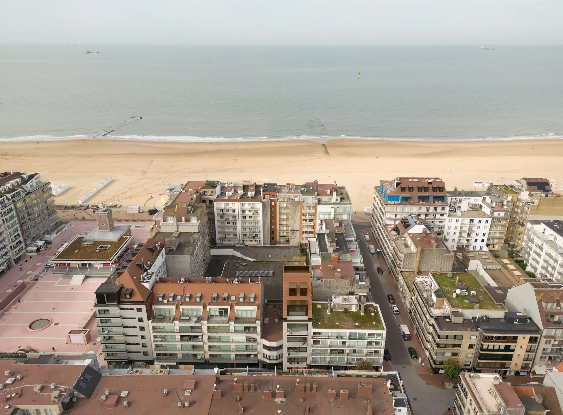 Paul Klee − Stijlvol wonen in het hart van Knokke foto {{pictureIndex}}