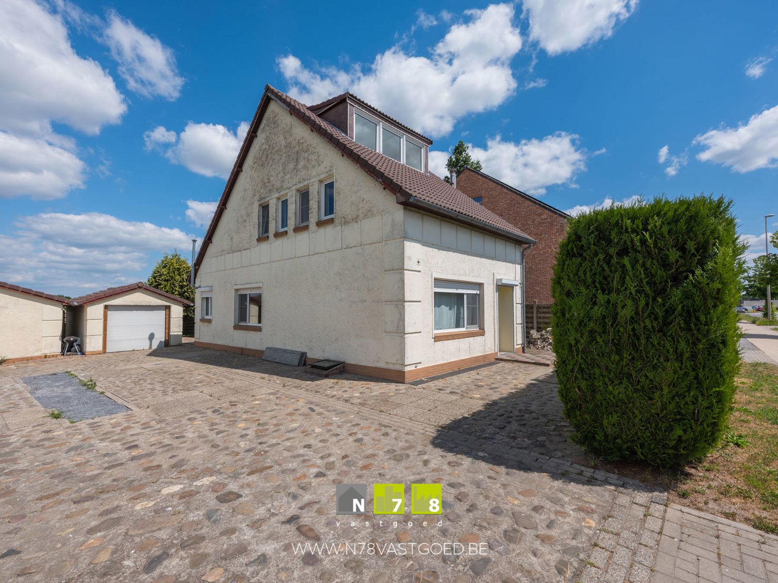 Huis te koop foto 2