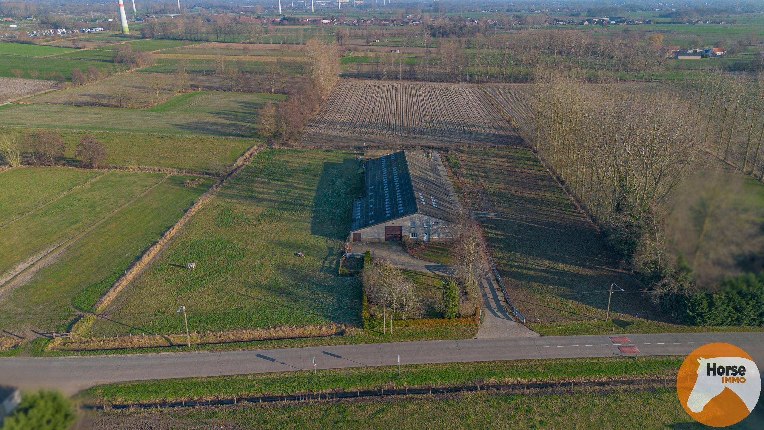 LAARNE- &nbsp;Landbouweigendom met geïntegreerde woning&nbsp; foto 30