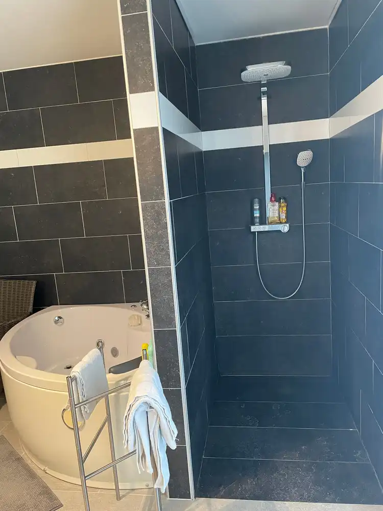 Gezinswoning, 3 slaapkamers, garage, tuin. foto 26