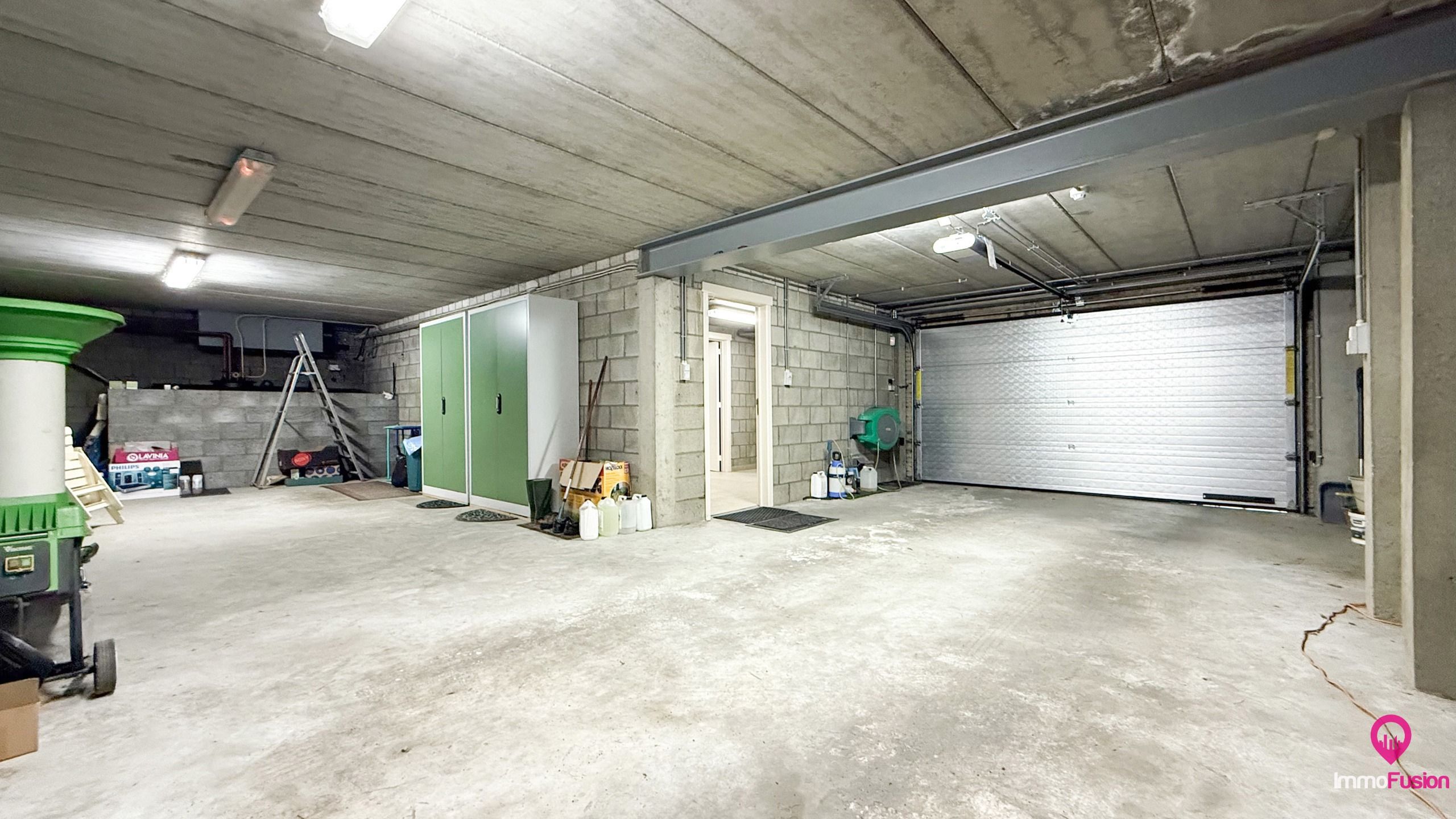 Hoog afgewerkte woning met 4 slpkms en kelder op 6are ! foto 29