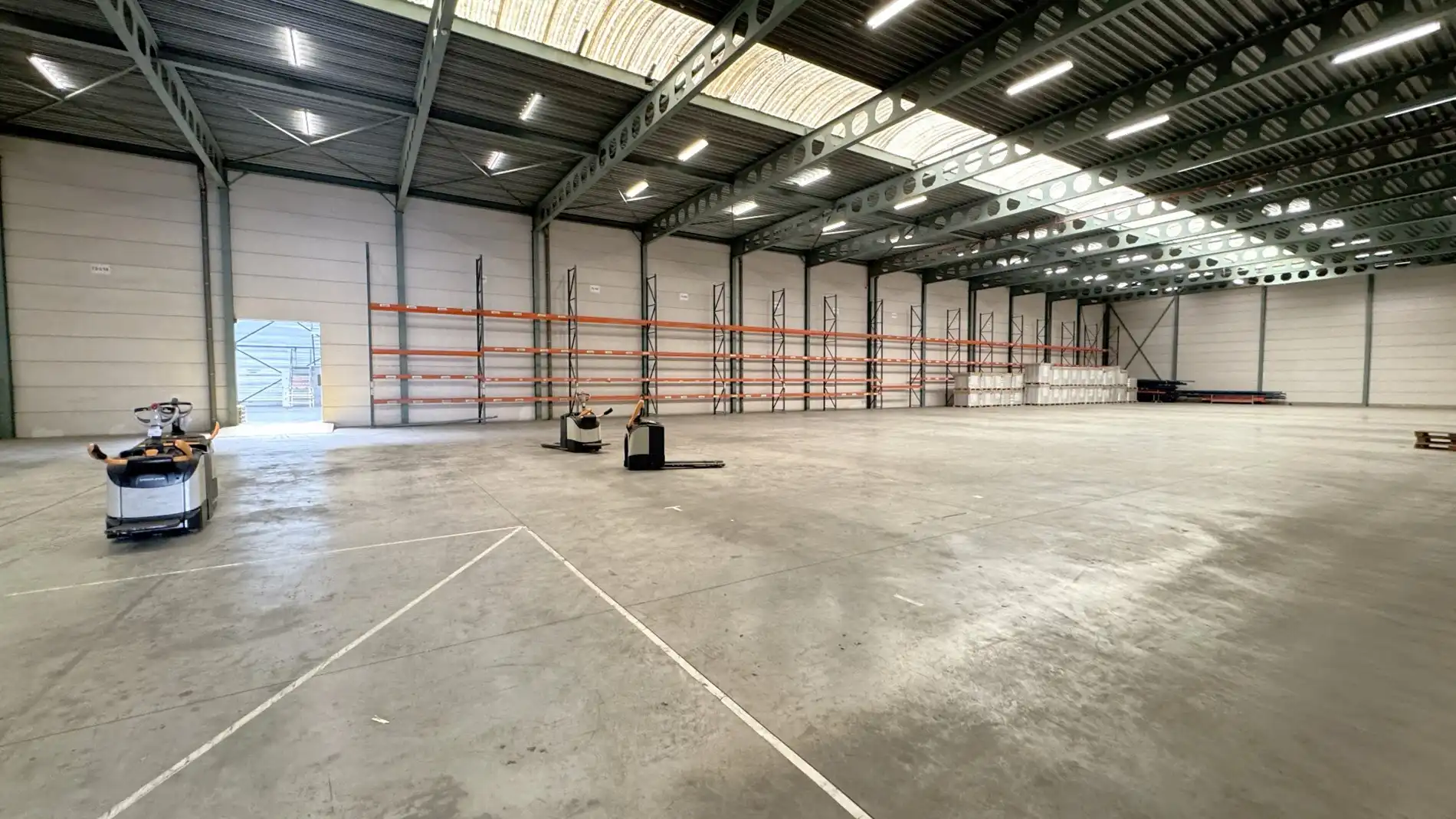 Logistiek bedrijfspand te huur industriezone TSS te Temse foto 5