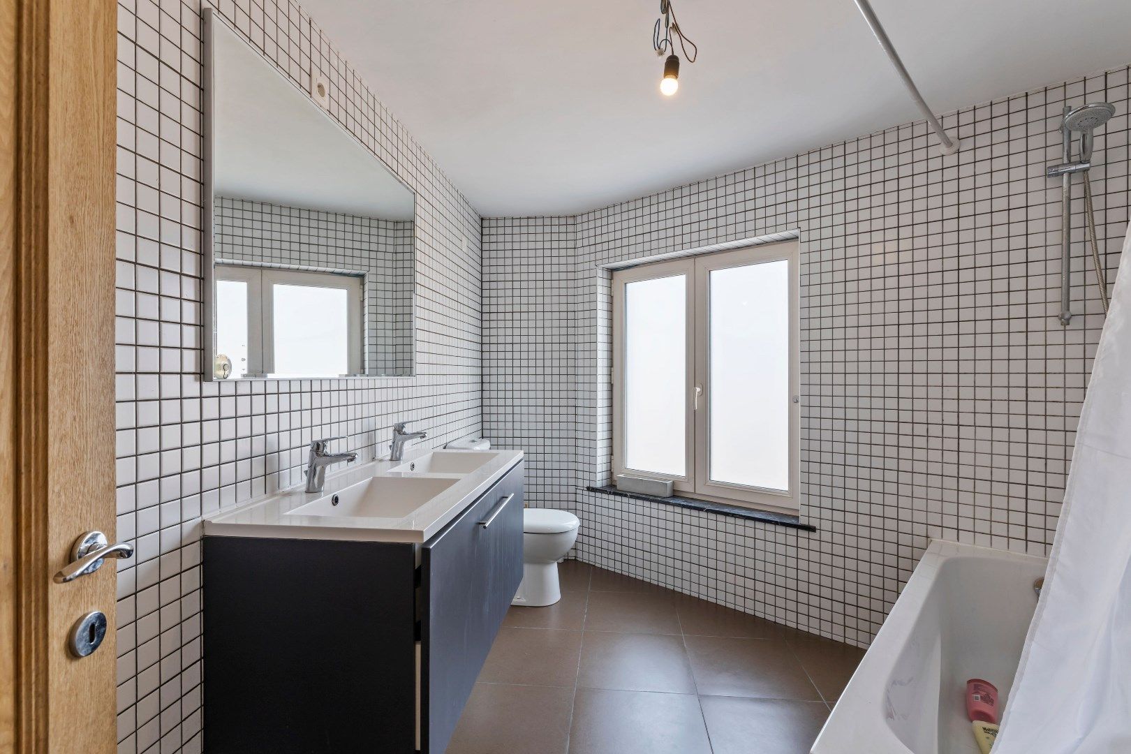 Exclusieve herenwoning met 4 entiteiten op toplocatie te Hamme! foto 19