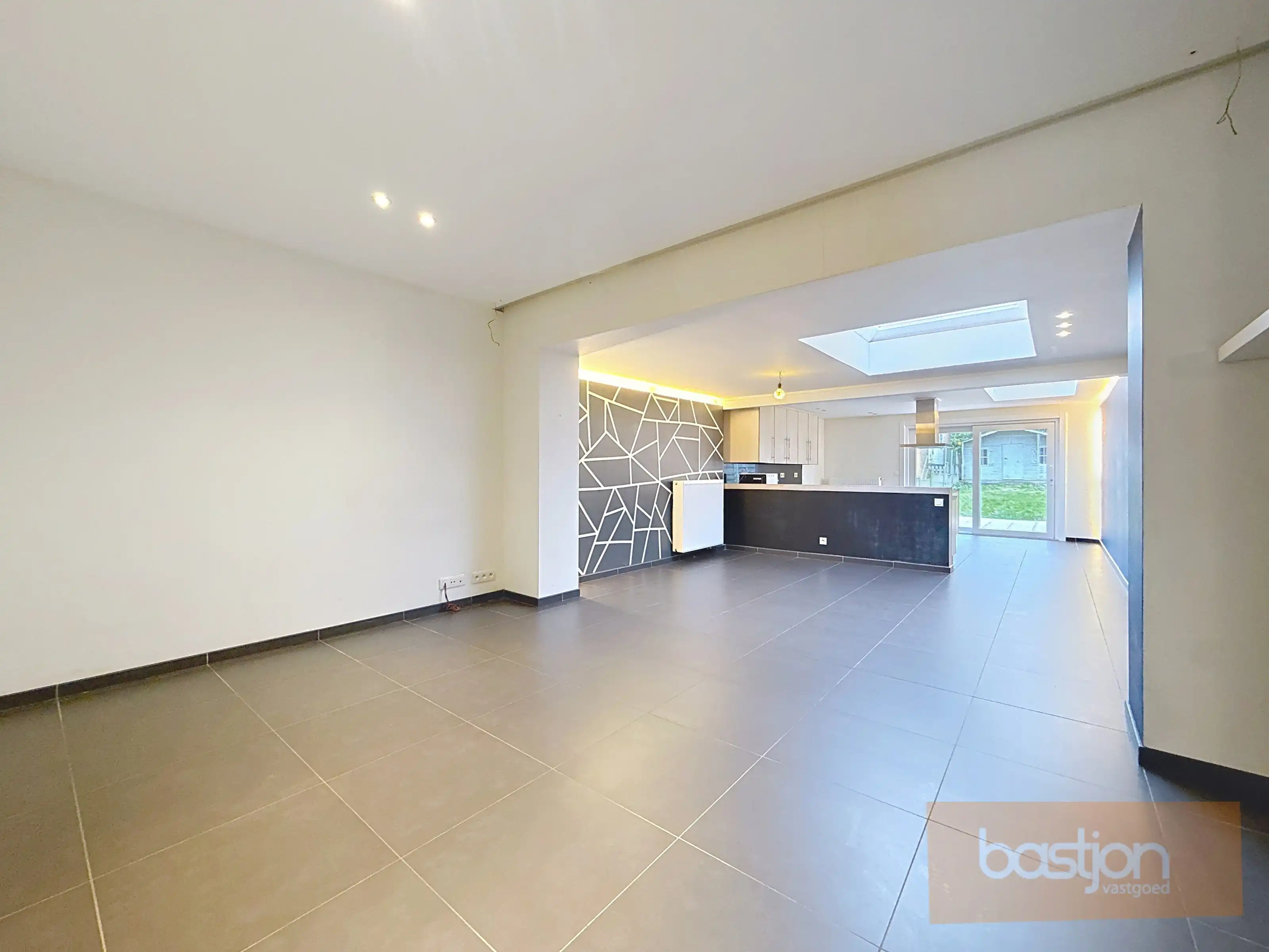 Charmante gezinswoning in het hart van Marke foto 3