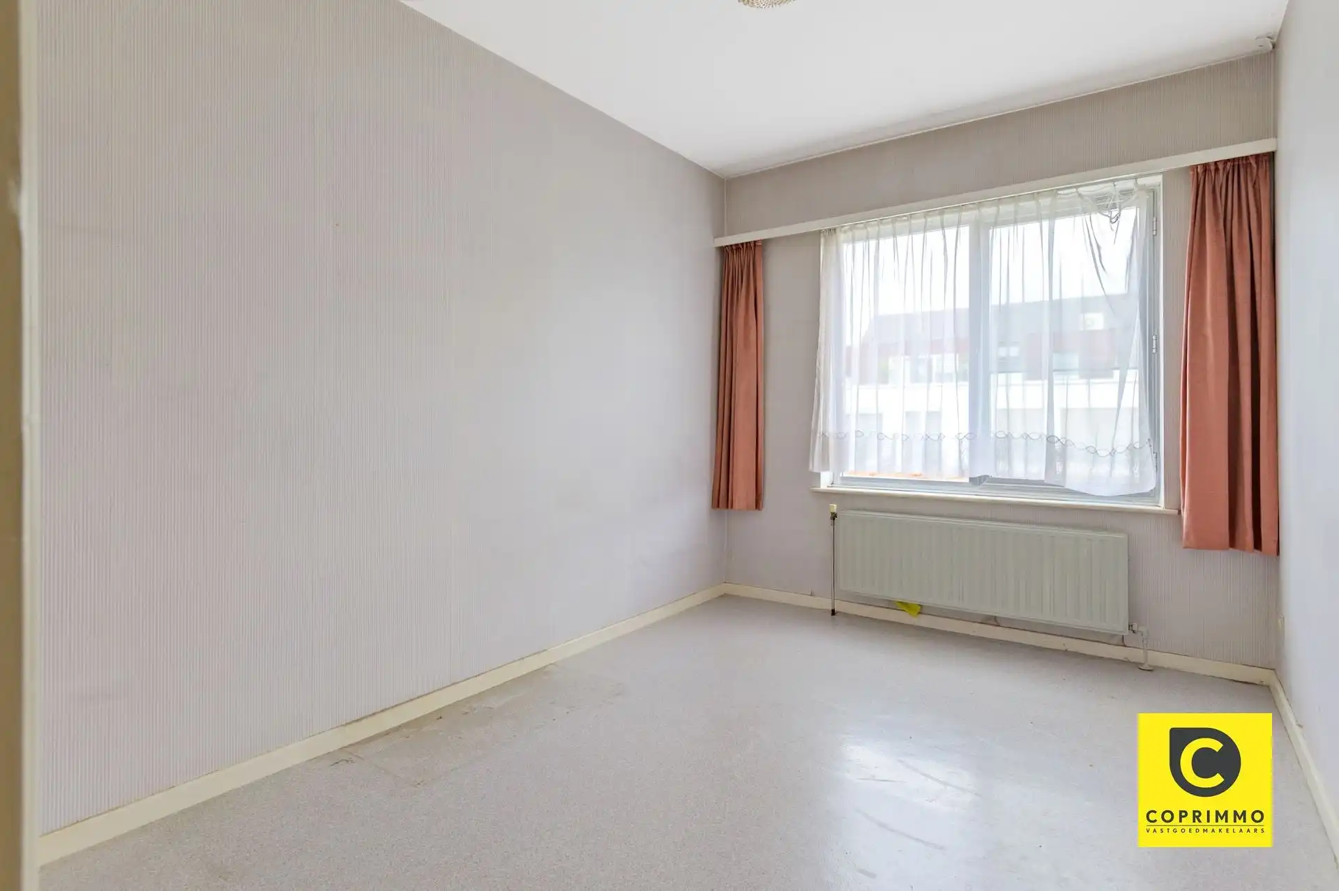 Ruim verzorgd  2 slp appartement in het centrum foto 9