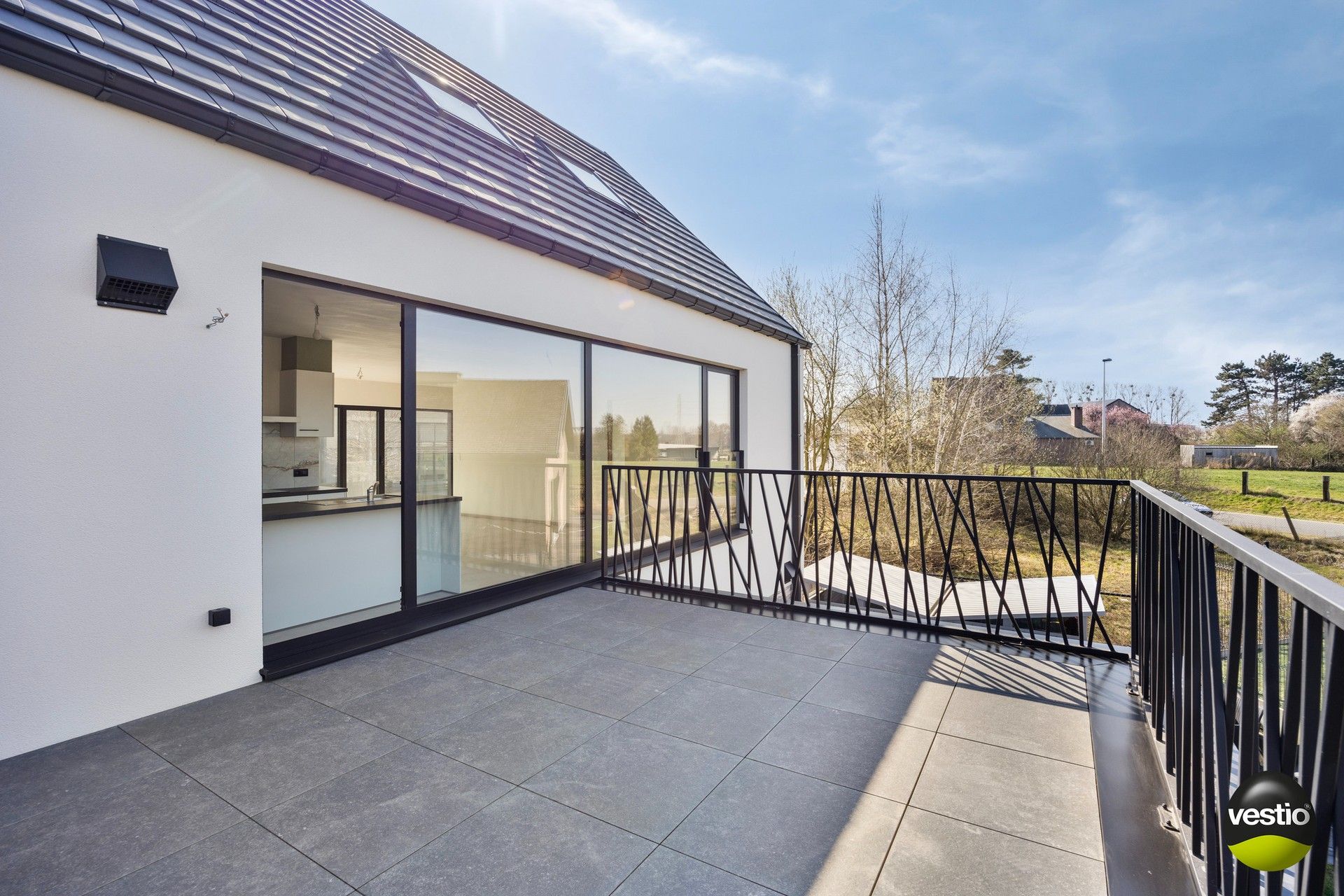 Prachtige nieuwbouw duplex met 2 slaapkamers, 2 badkamers en ruim terras te Bilzen foto 6