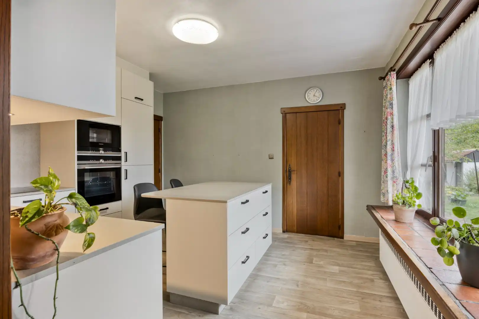 Op te frisse woning met 3 slaapkamers op 1.441 m² te Retie !  foto 9