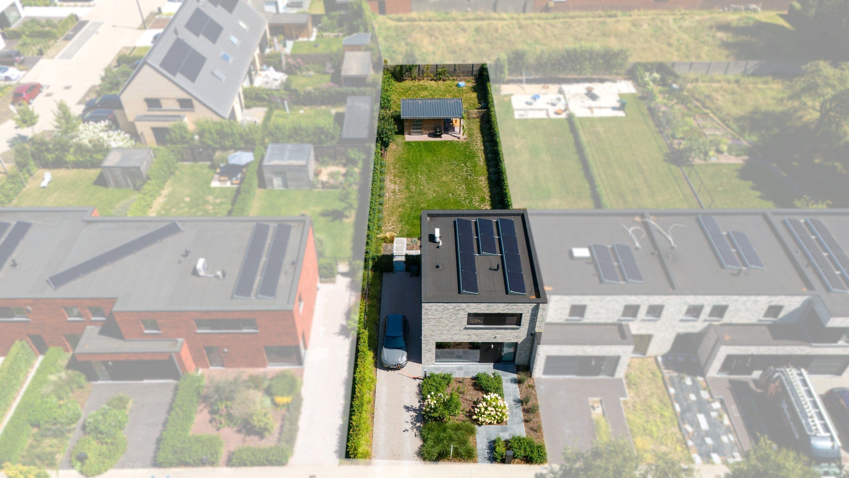 Energiezuinige woning op 562 m² foto 1