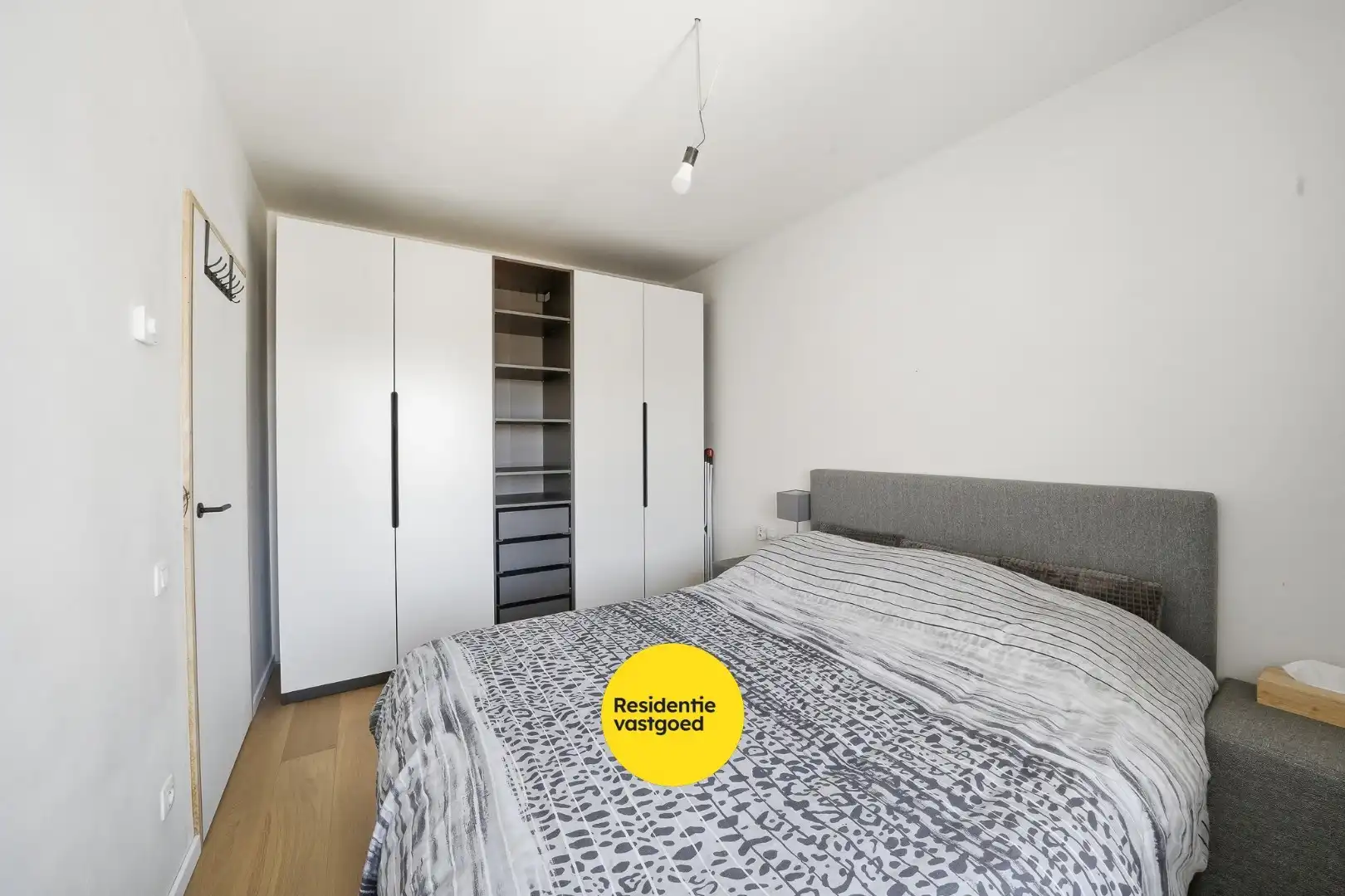 Modern energiezuinig 2-slaapkamerappartement te Bredene foto 14